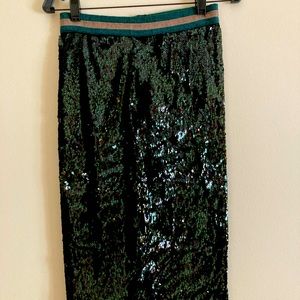 Le Superbe pull on sequin midi skirt  in size medium